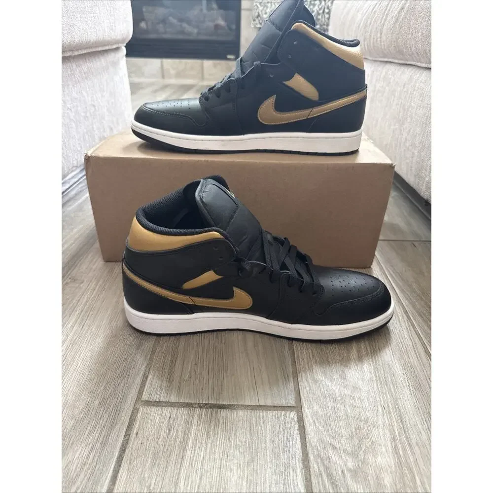 Size 13 Nike Air Jordan 1 Mid 